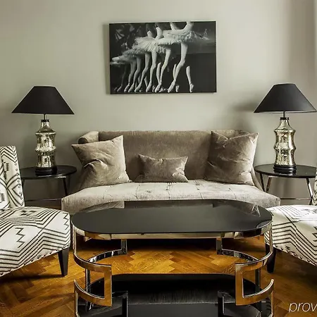 St. Petersbourg - Small Luxury Of The World 5* Reval