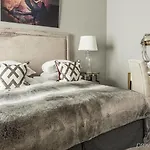 St. Petersbourg - Small Luxury Of The World Hotel