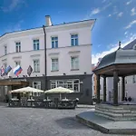 St. Petersbourg - Small Luxury Of The World