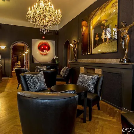 St. Petersbourg - Small Luxury Of The World 5* Tallinn