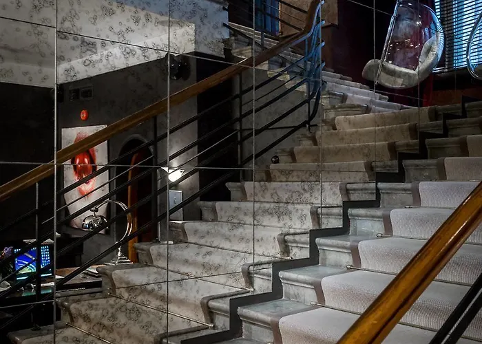 St. Petersbourg - Small Luxury Of The World Szálloda 5*