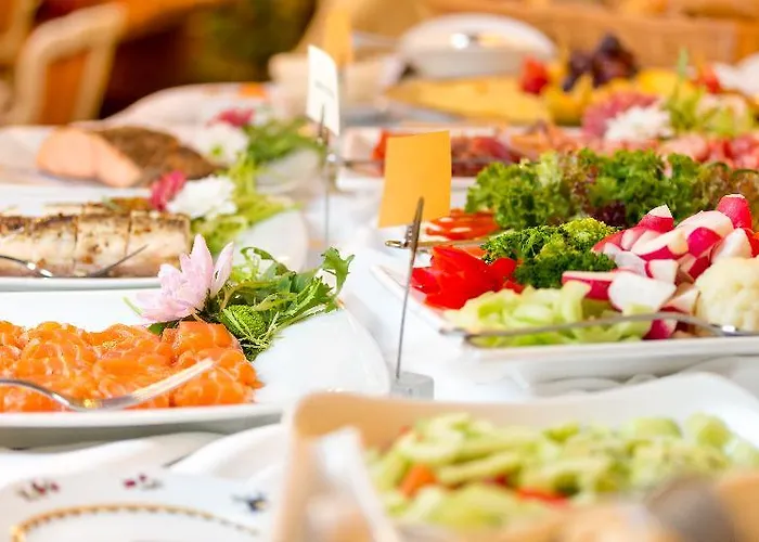 St. Petersbourg - Small Luxury Of The World Tallinn