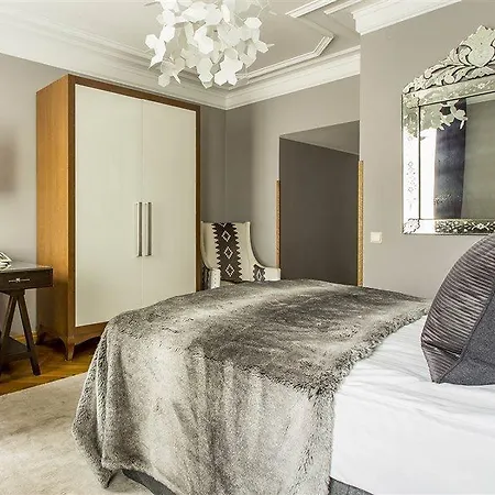 St. Petersbourg - Small Luxury Of The World 5* Таллінн