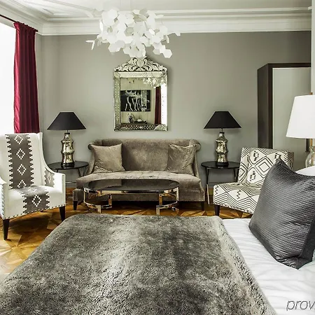St. Petersbourg - Small Luxury Of The World 5* Таллінн
