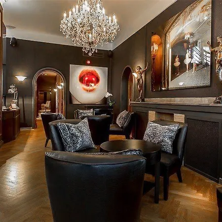 St. Petersbourg - Small Luxury Of The World Таллінн