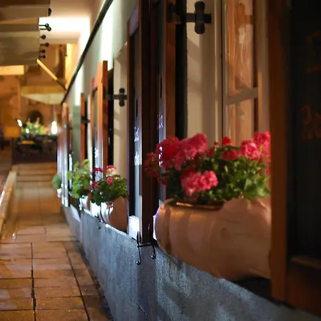 St. Petersbourg - Small Luxury Of The World 5* Таллінн
