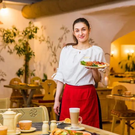 Готель St. Petersbourg - Small Luxury Of The World 5*